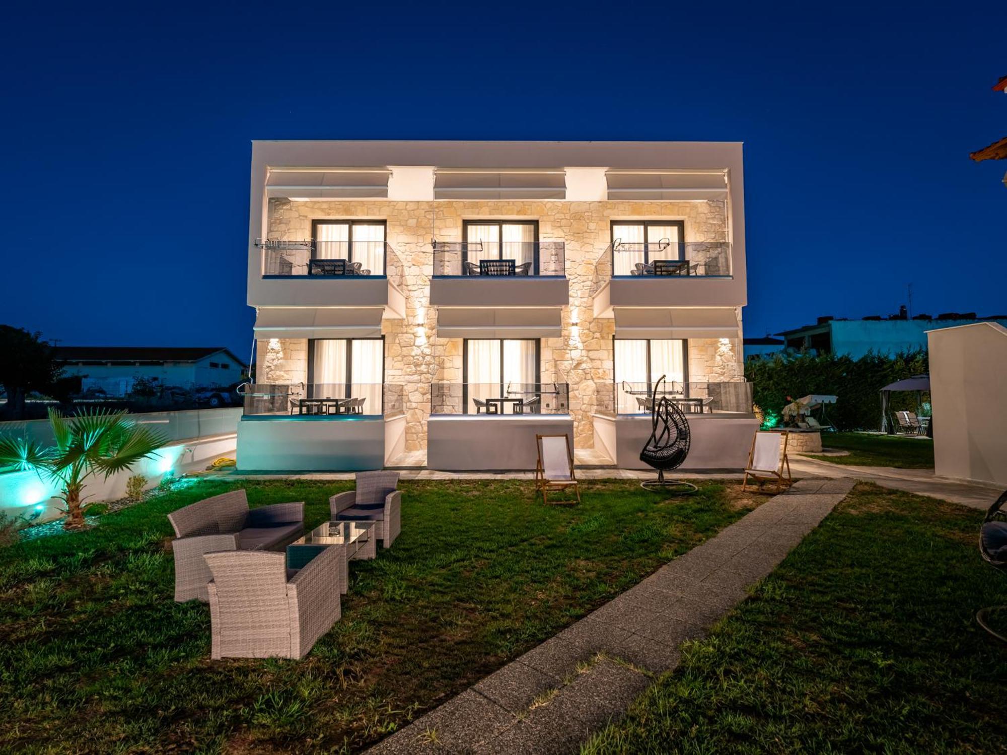 Antony'S Luxury Apartments نيكيتي المظهر الخارجي الصورة