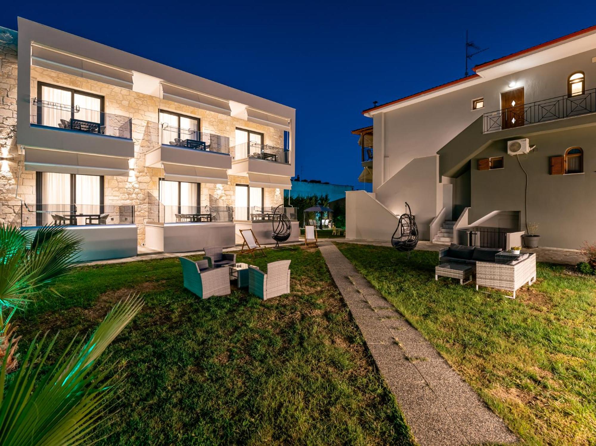 Antony'S Luxury Apartments نيكيتي المظهر الخارجي الصورة